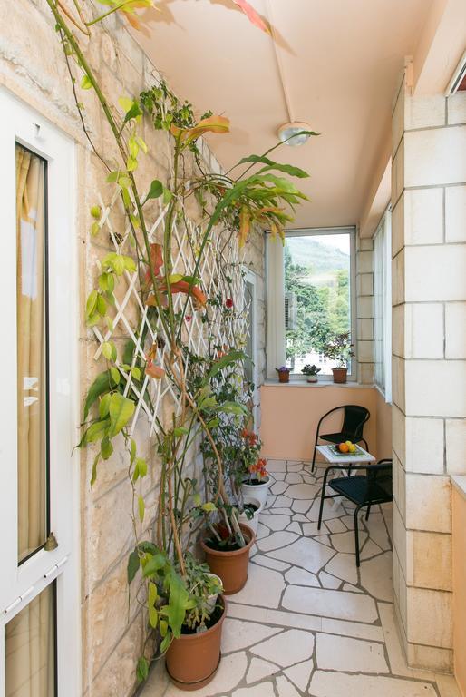 Yellow Room Guesthouse Dubrovnik Rum bild